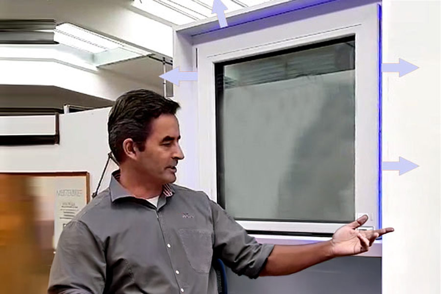 Möller-Fenster mit Mehrspaltlüftung